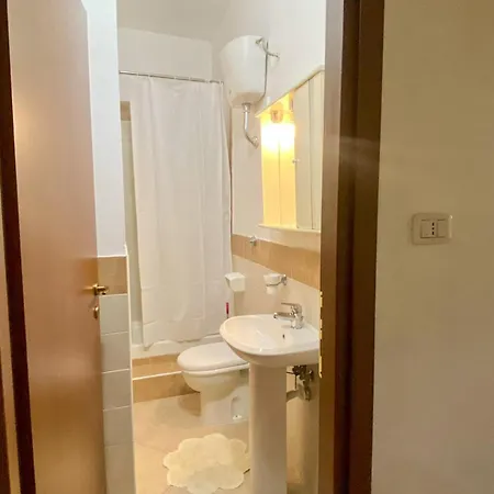 Apartament Il Granaio Del Barone - Dimora Storica Nel Cilento